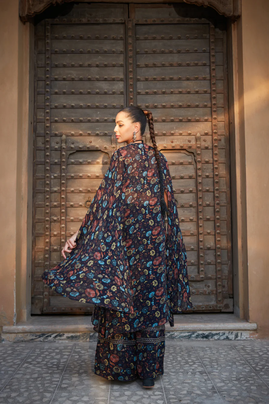 Aaliyah- Printed Cape Set - Image 5