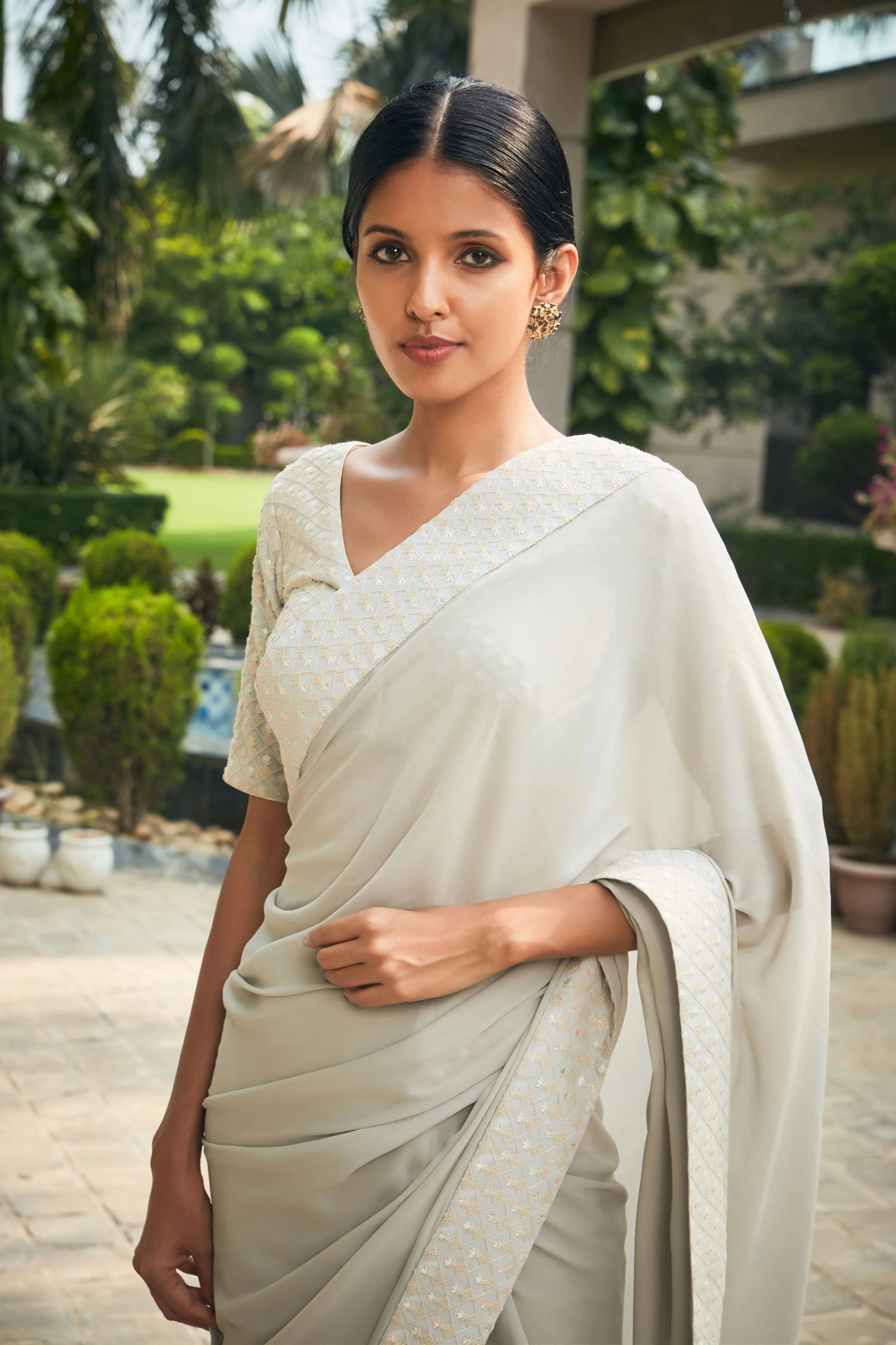 Amona Saree Set - Image 2