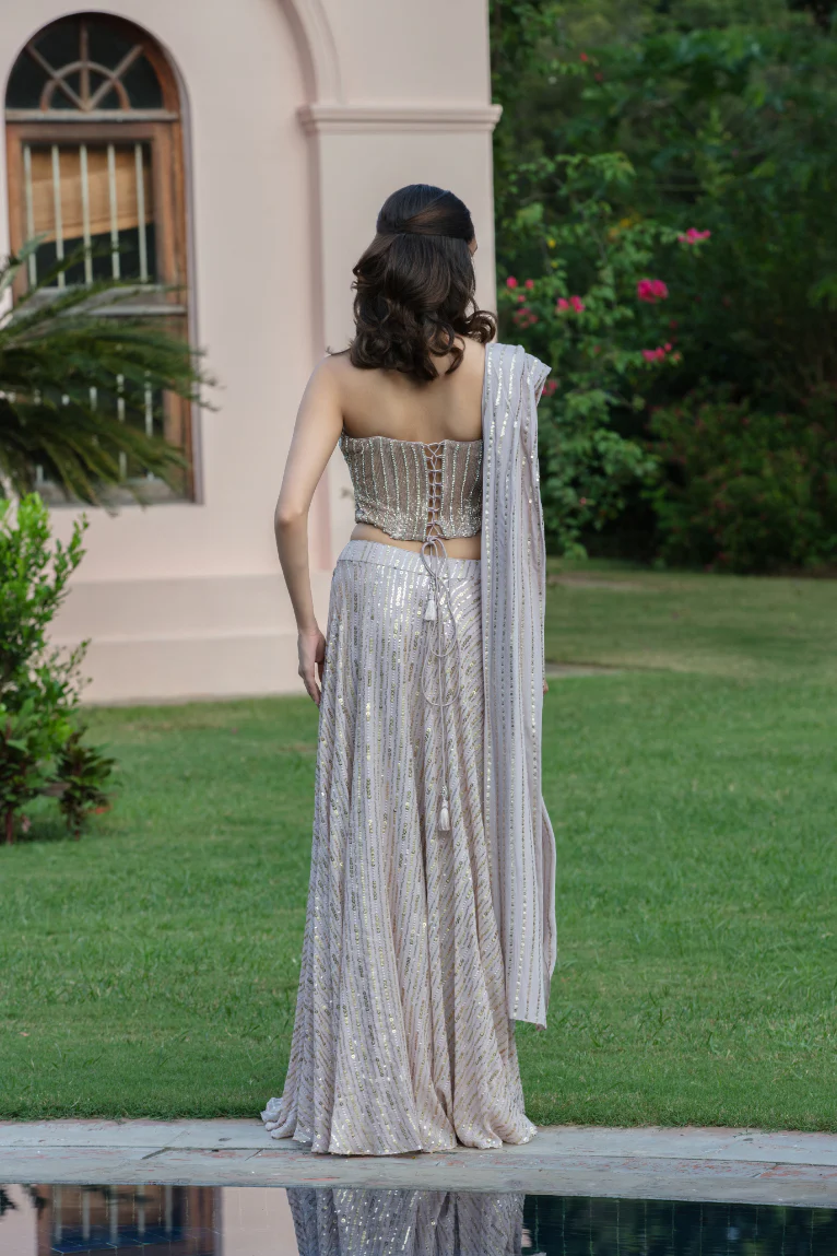 Amoura Lehenga - Image 3
