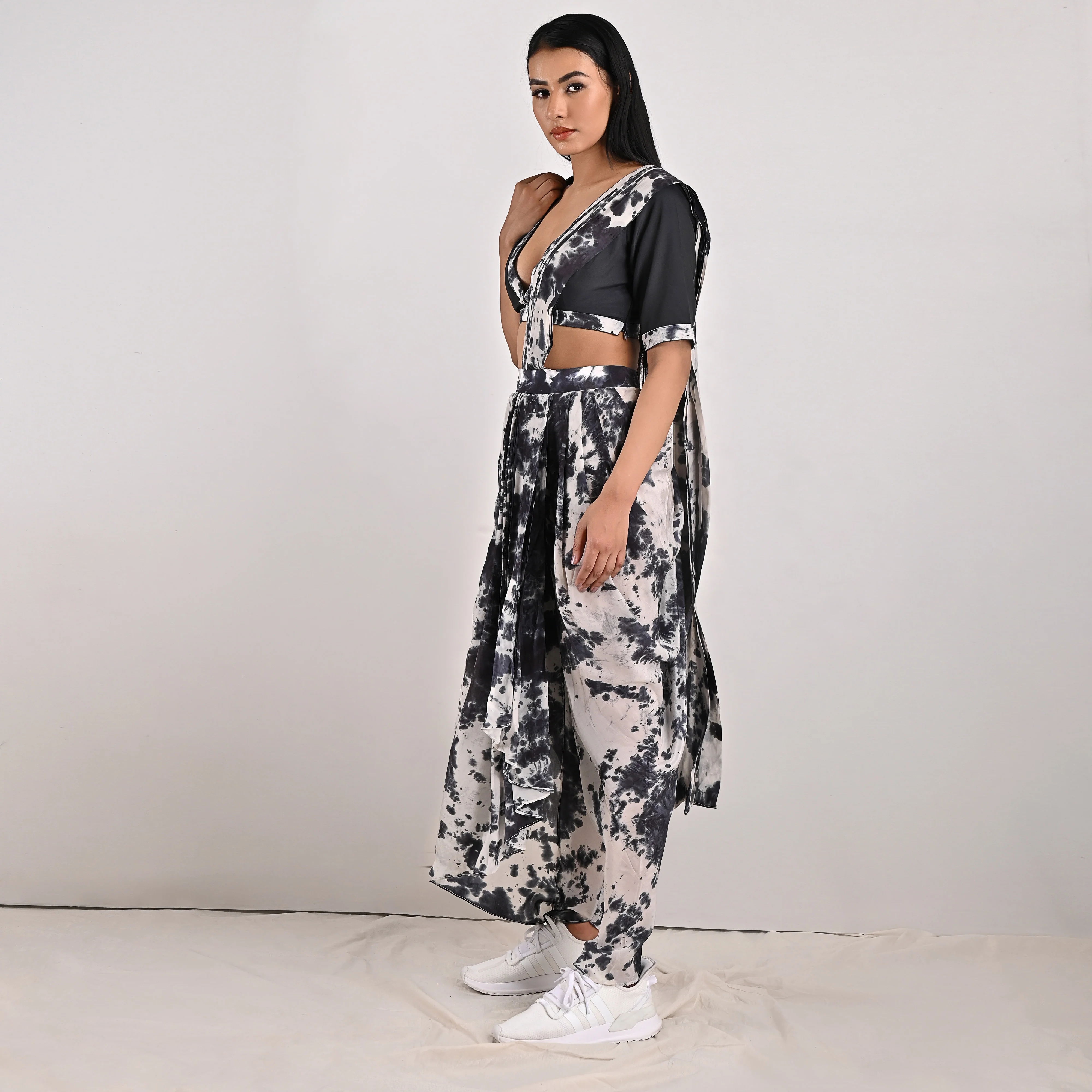 Arcadia - Tie & Dye Concept Saree - Image 3