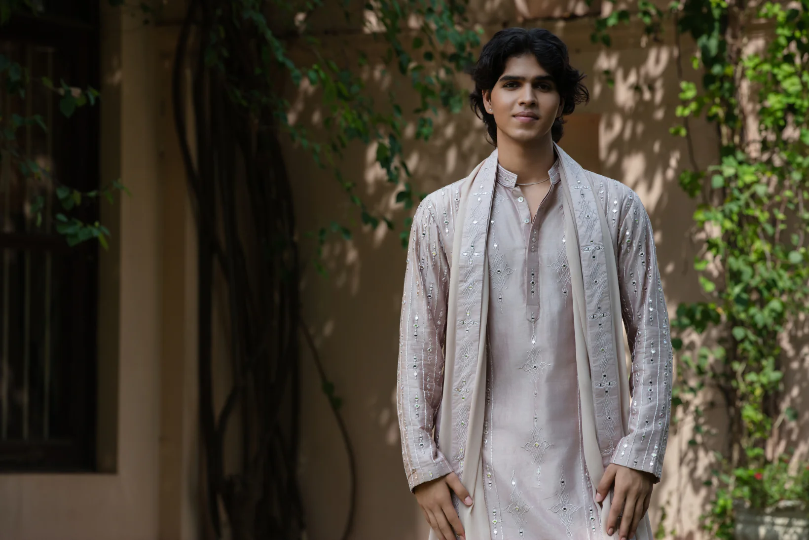 Arvaz Kurta Set - Image 4