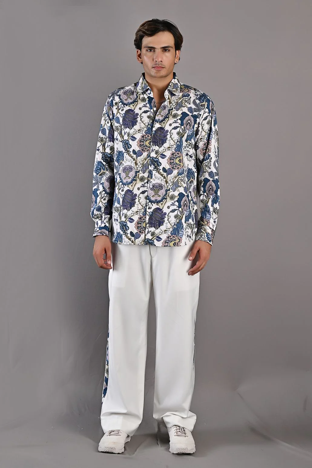 Avel - Multi Blue Printed Shirt with Off-White Pant Set - Image 2