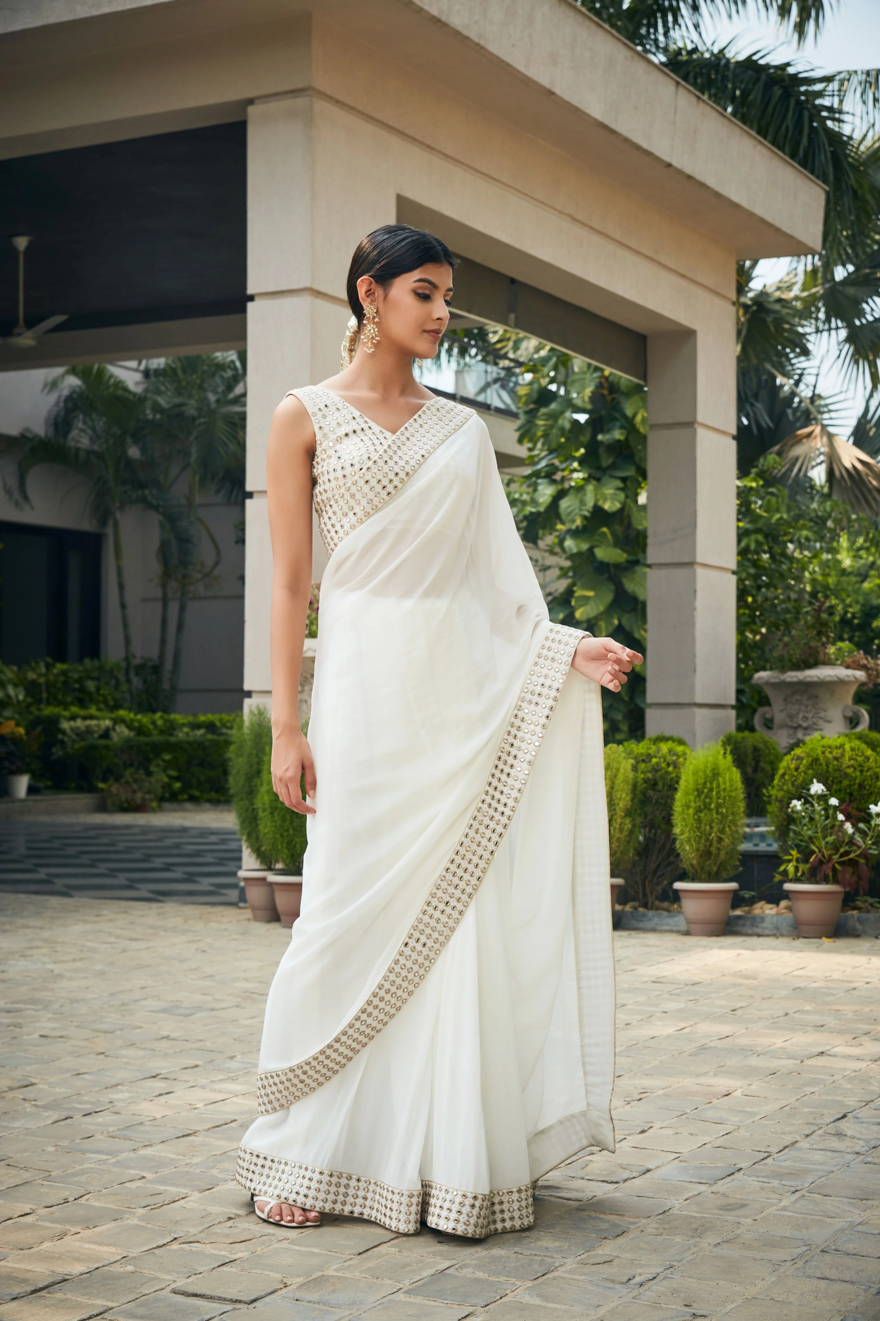 Ayra Saree Set - Image 3