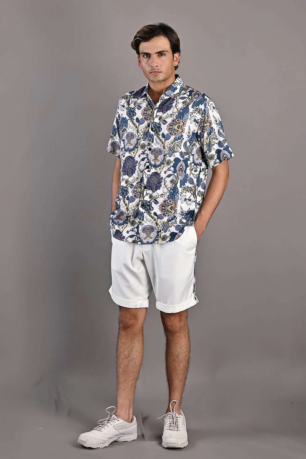 Caesar - Multi Blue Printed Shirt with Off-White Shorts Set - Image 2