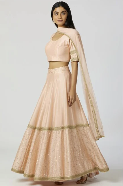 Chanderi Silk Lehenga Set in Peach - Image 3
