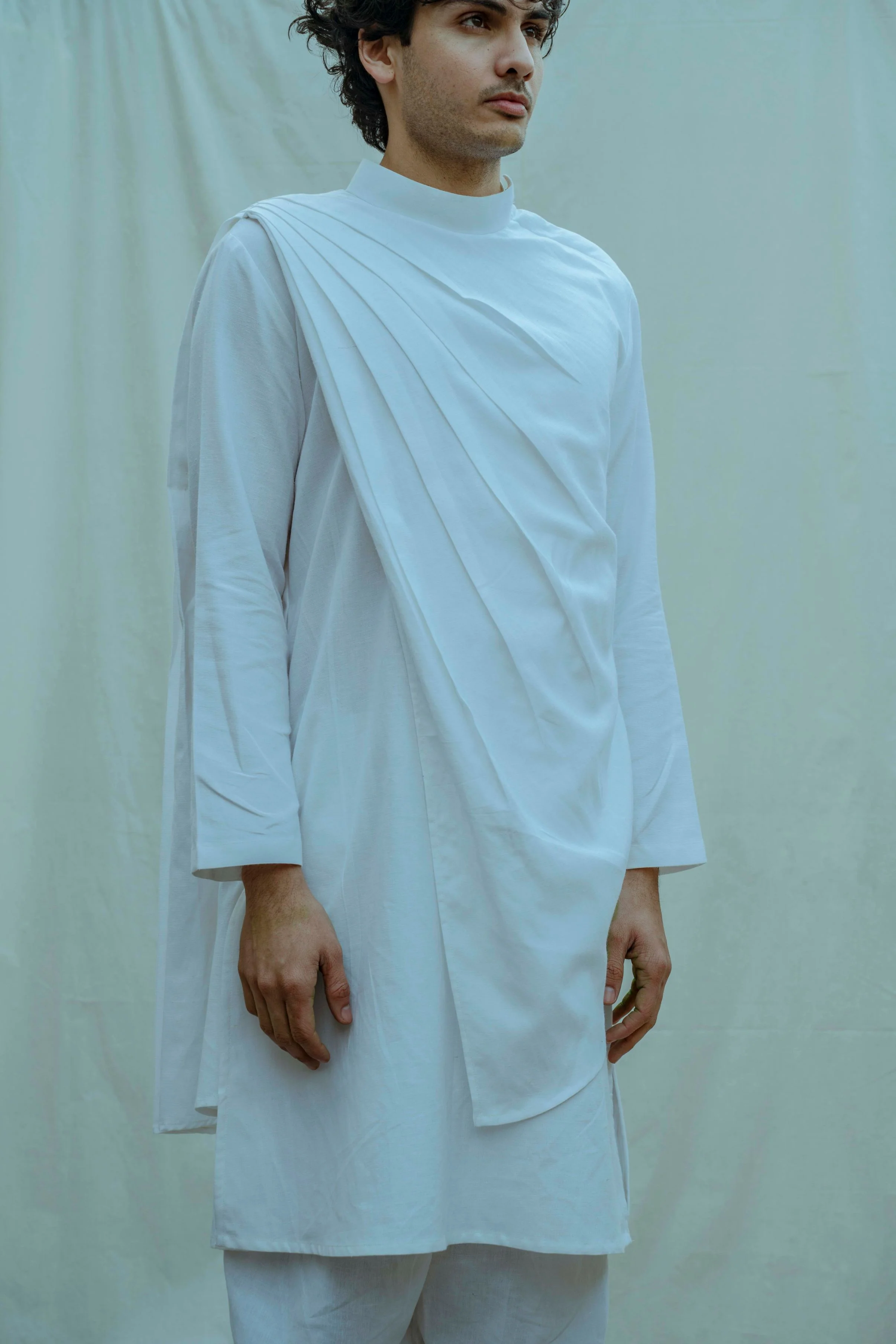 Cotton X Linen Back Pleated Kurta Set - Image 3