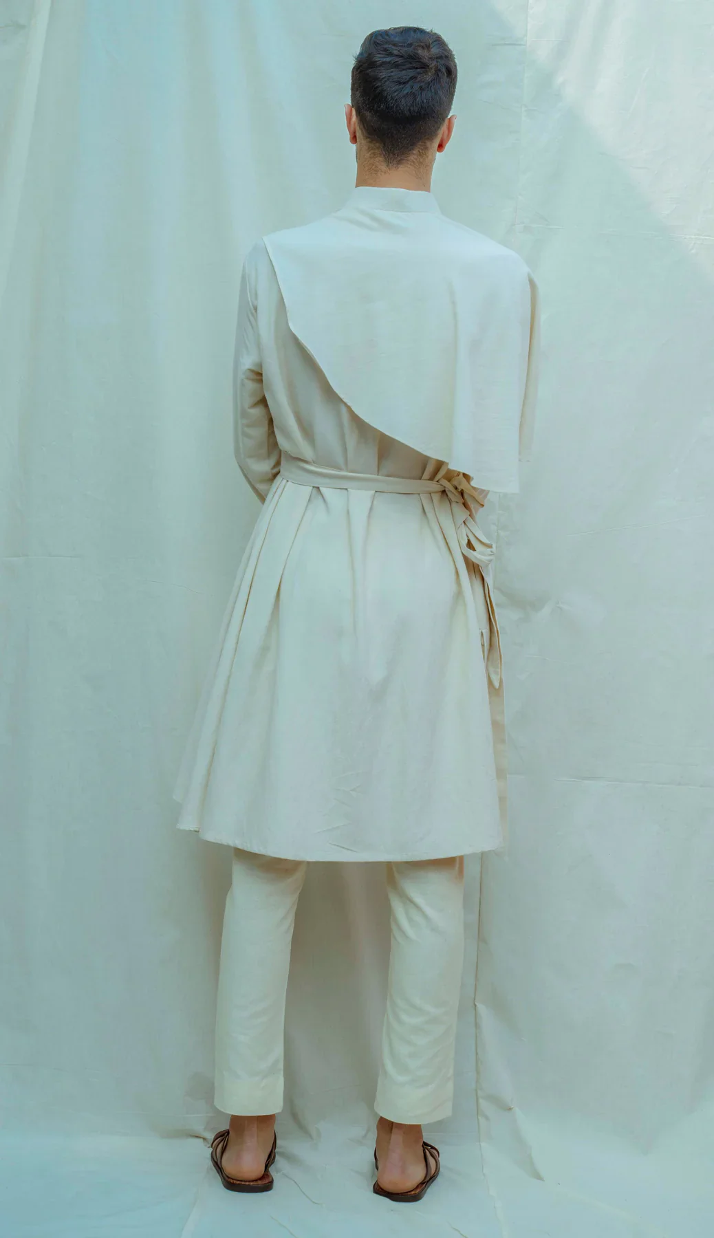 COTTON X LINEN CAPE STYLE KURTA SET - Image 2