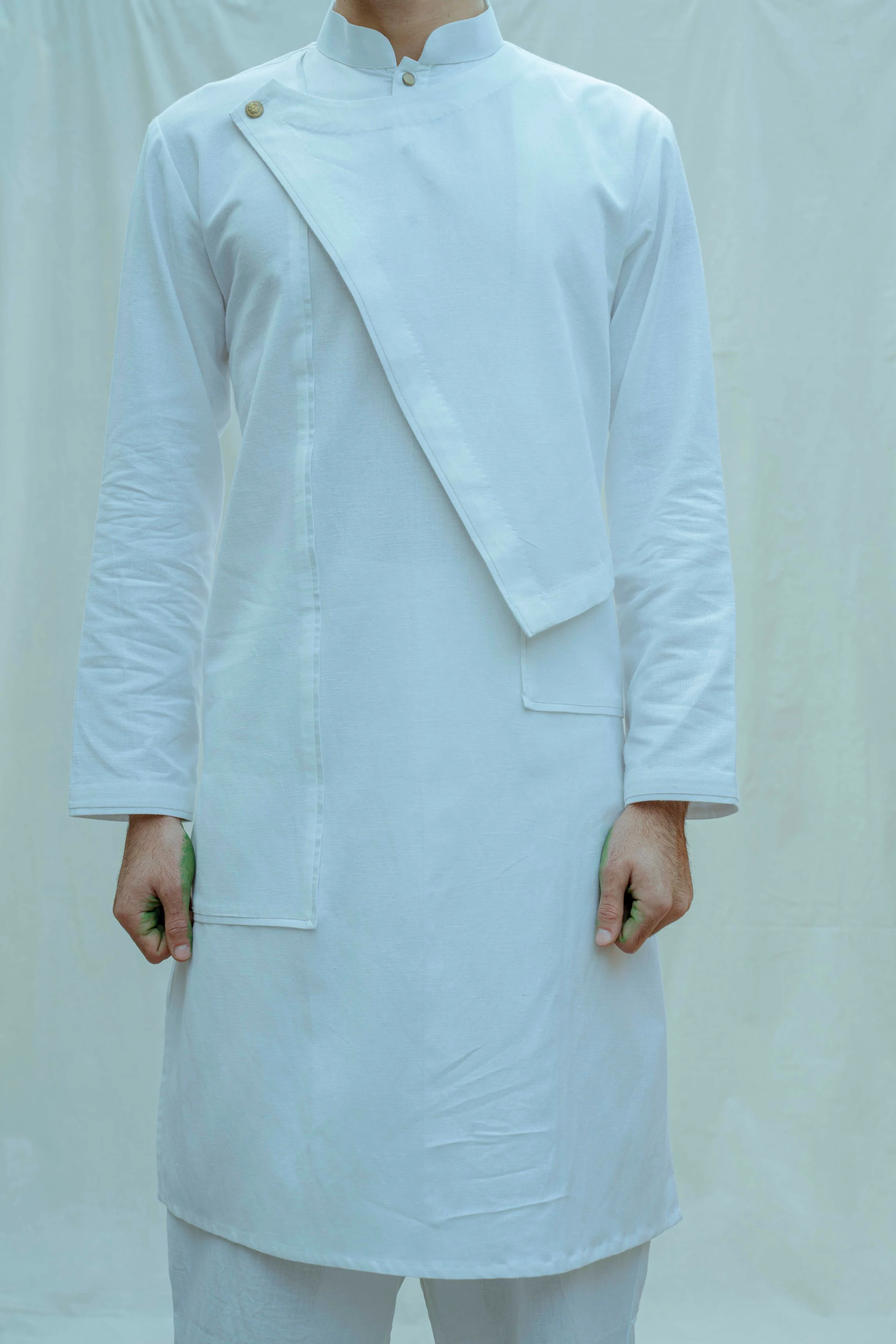 Cotton X Linen Overlap Kurta in White - Image 3