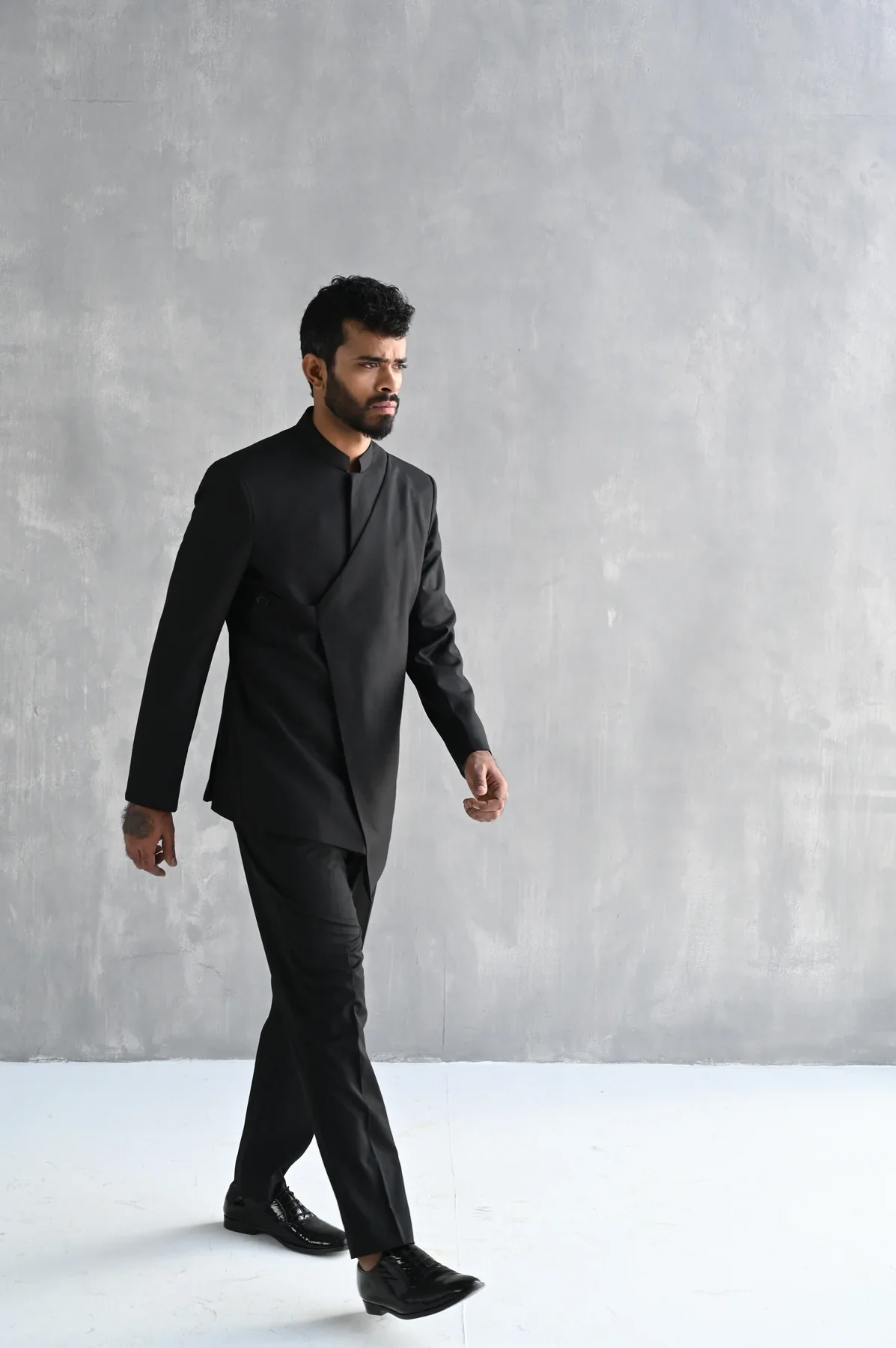 Crisanto - Black Bandhgala Set