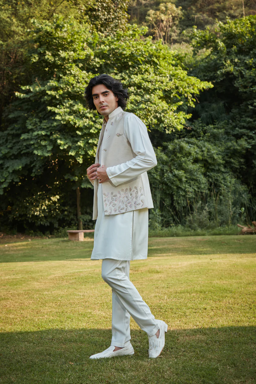 Deley Off White Nehru Jacket - Image 3