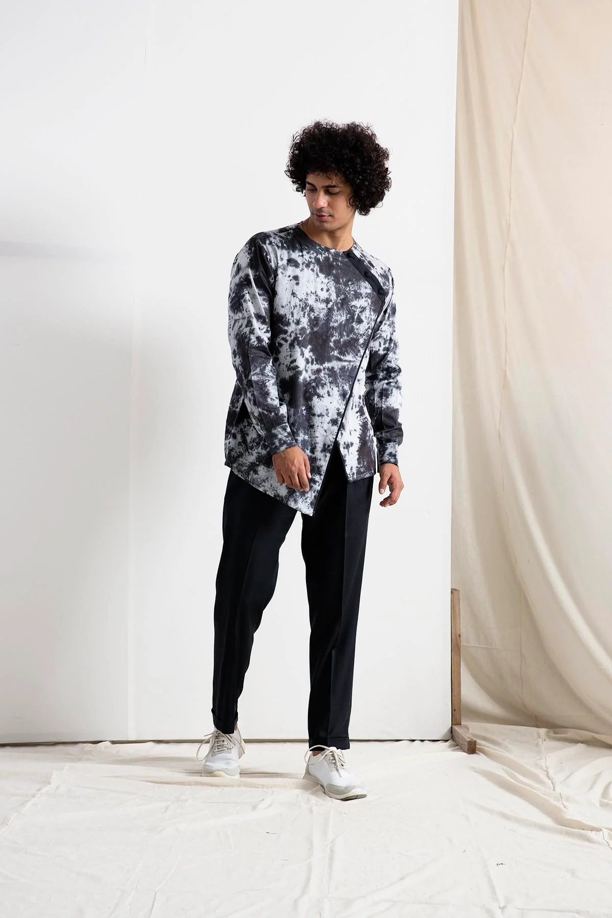 Eir- Tie & Dye Asymmetric Kurta