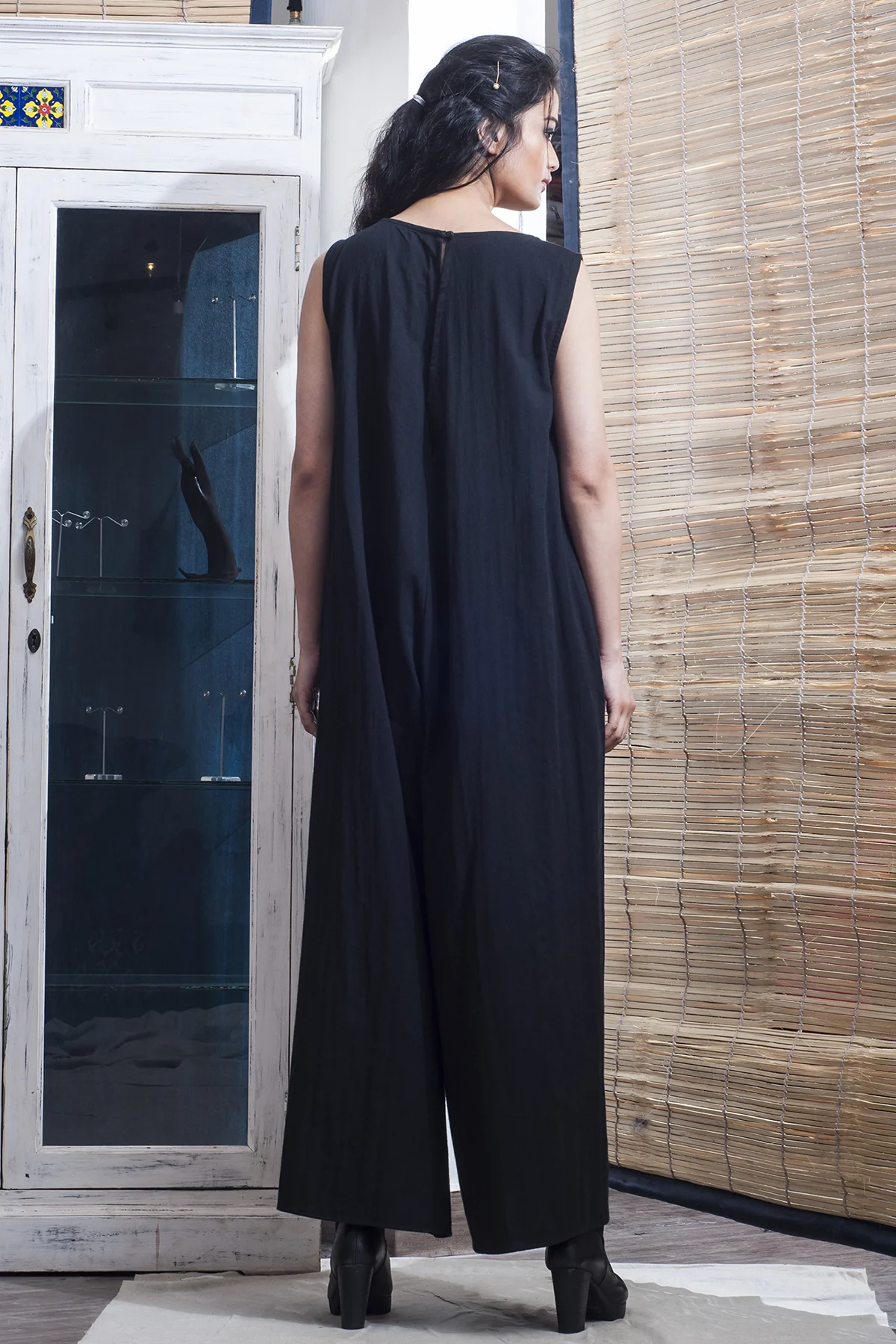 Gabi - Black Jumpsuit With Grey Floor Length Jacket - Image 5