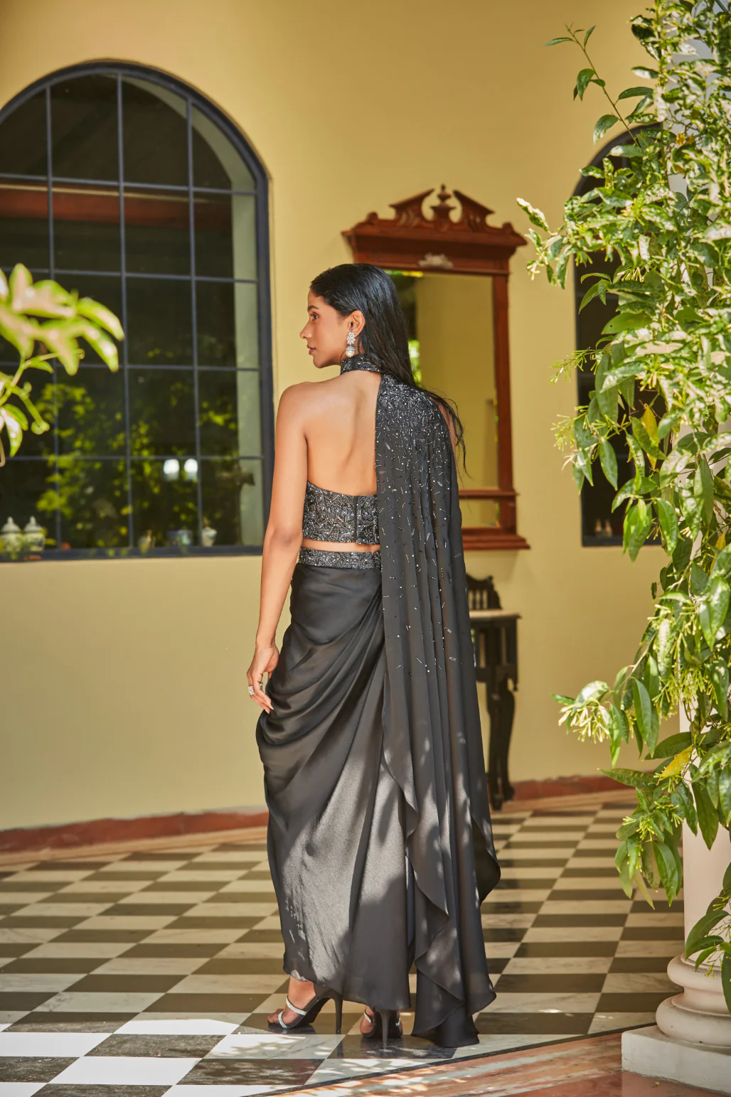 GiGi Black Concept Saree - Image 9
