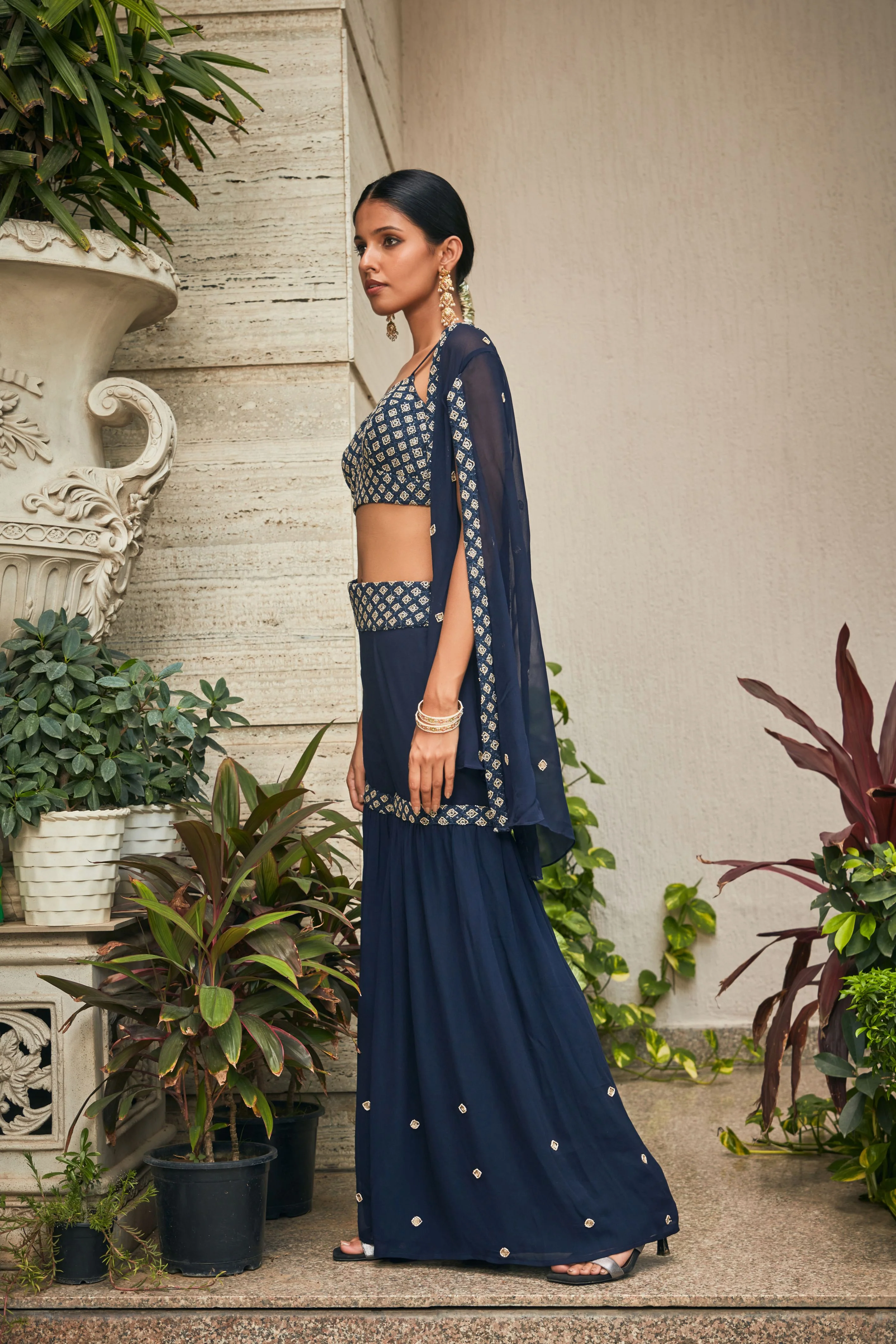Iha Sharara & Cape Set - Image 5