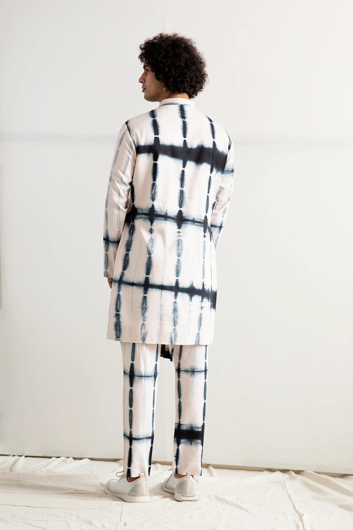 Isla - Tie & Dye Asymmetric Kurta with Pant Set - Image 2