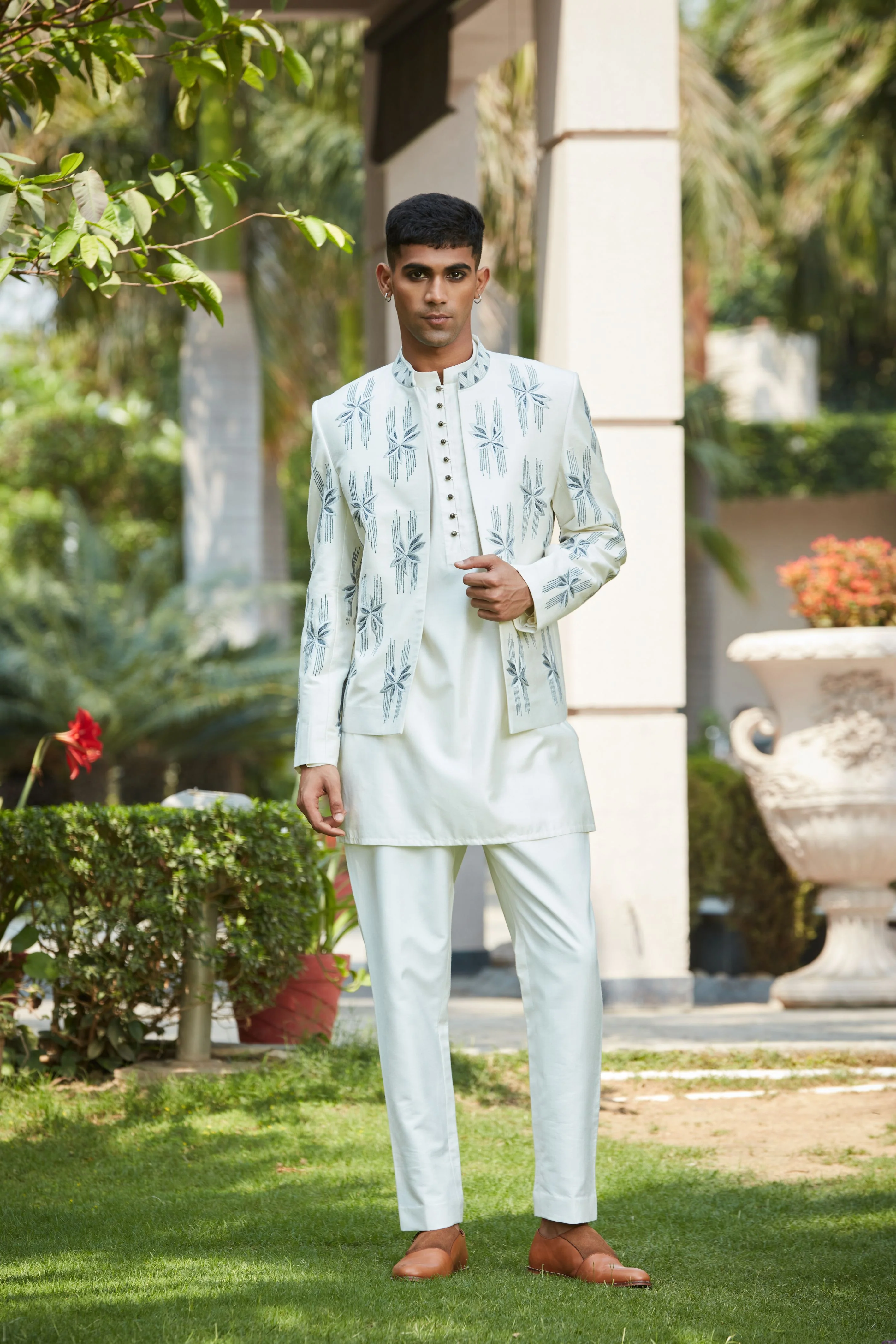 Iyre Open Jacket with Kurta Set - Image 3