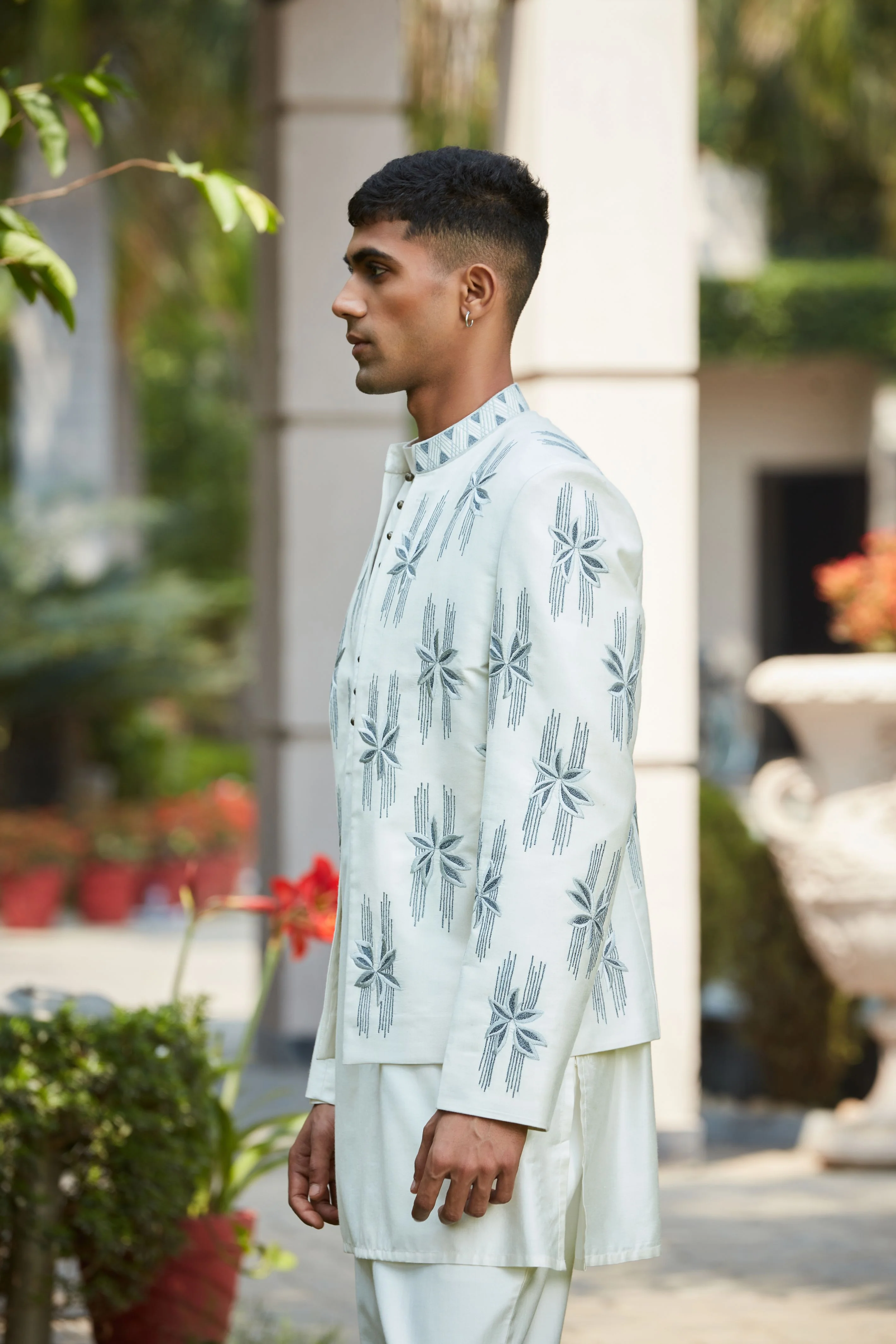 Iyre Open Jacket with Kurta Set - Image 5