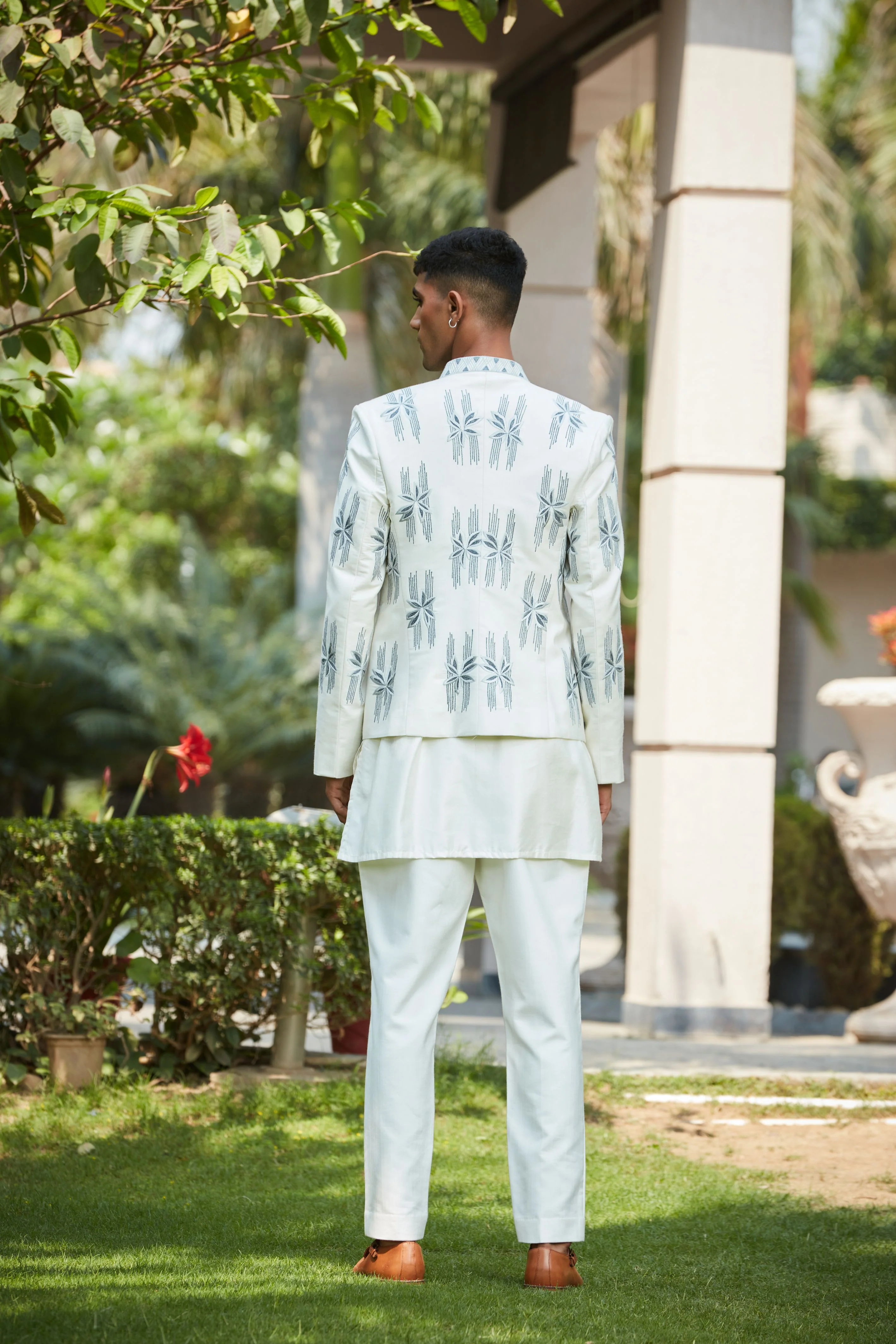 Iyre Open Jacket with Kurta Set - Image 6
