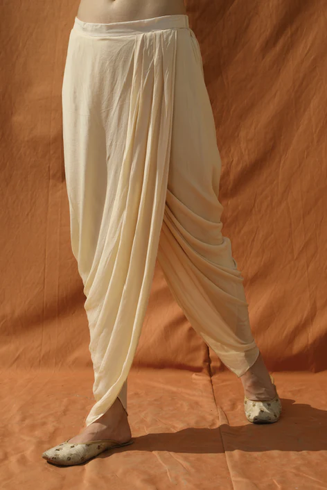 Off White Opulent Poncho with Drape Dhoti Pants - Image 4