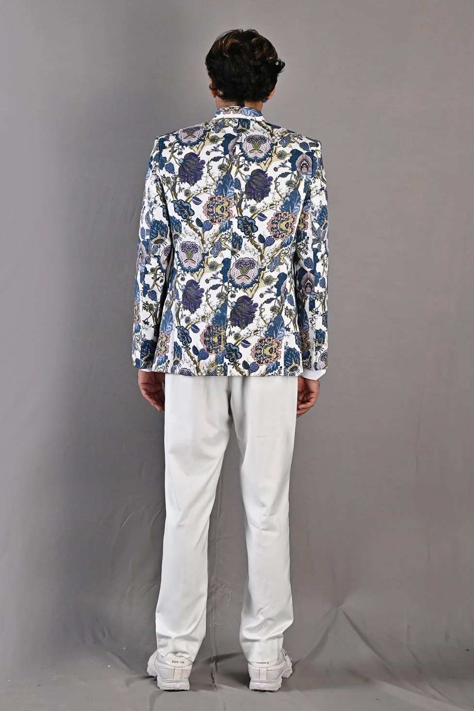 Karl Multi Printed Bandhgala Jacket Set with pant - Image 4