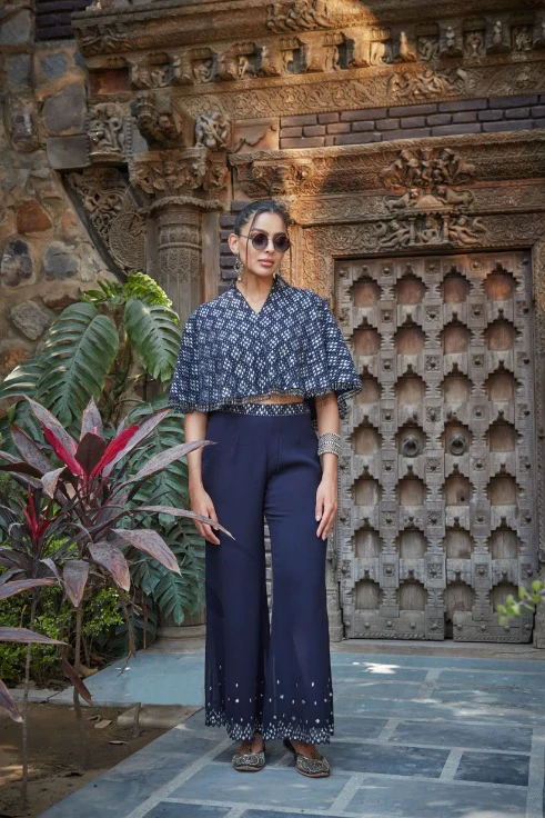 Keira Cape Set - Image 4