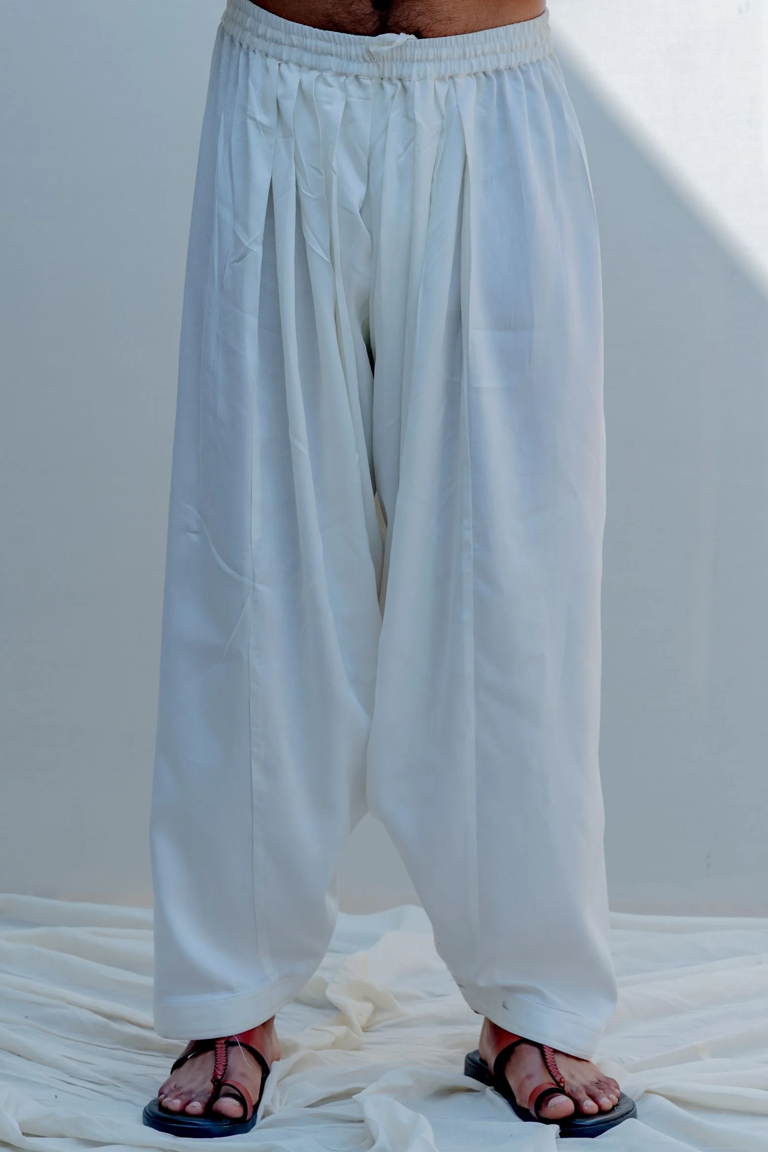 Maasai- Off White Overlapped Cross Embroidered Jacket With Kurta Set - Image 5