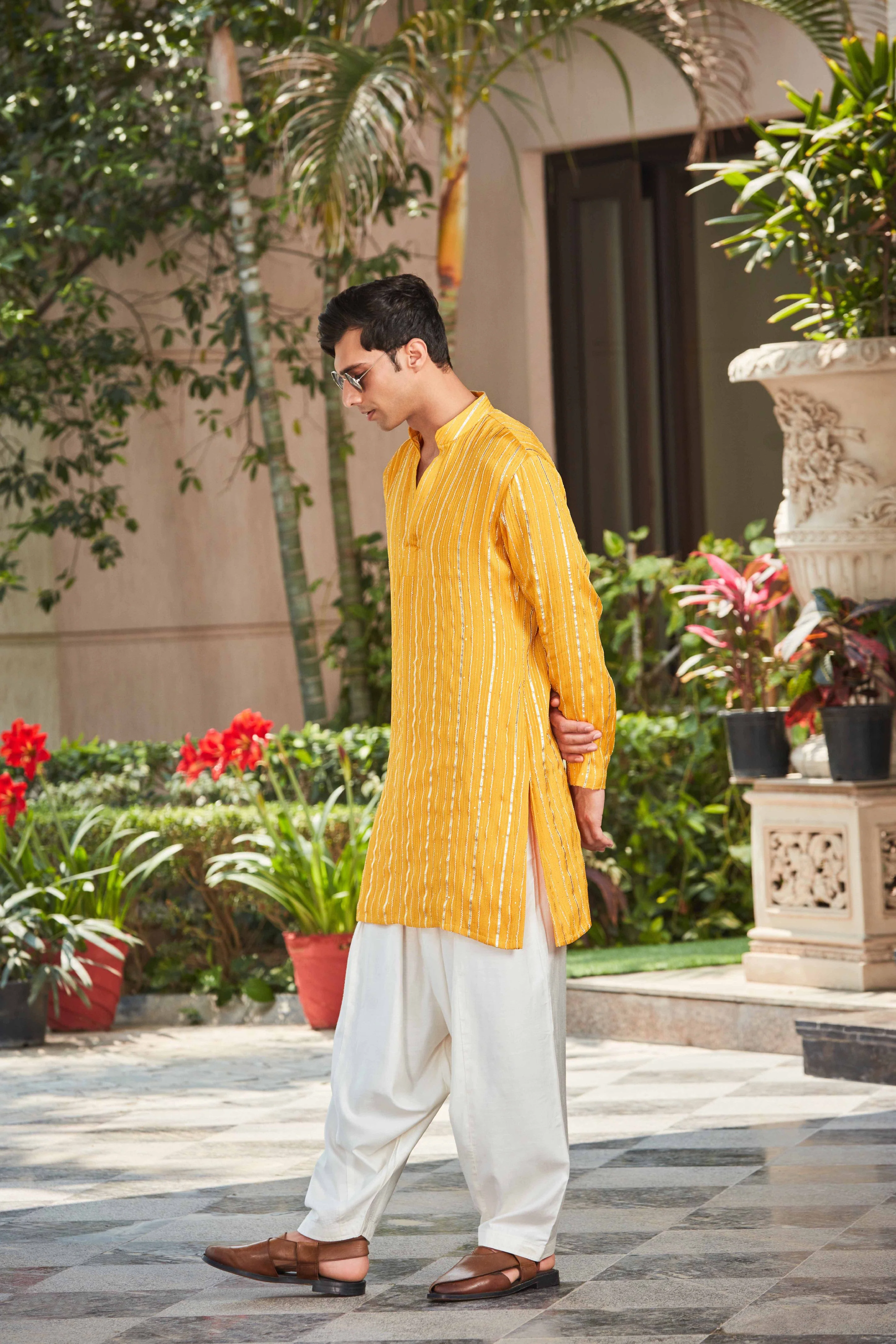 Nireka Kurta With Salwar Set - Image 4