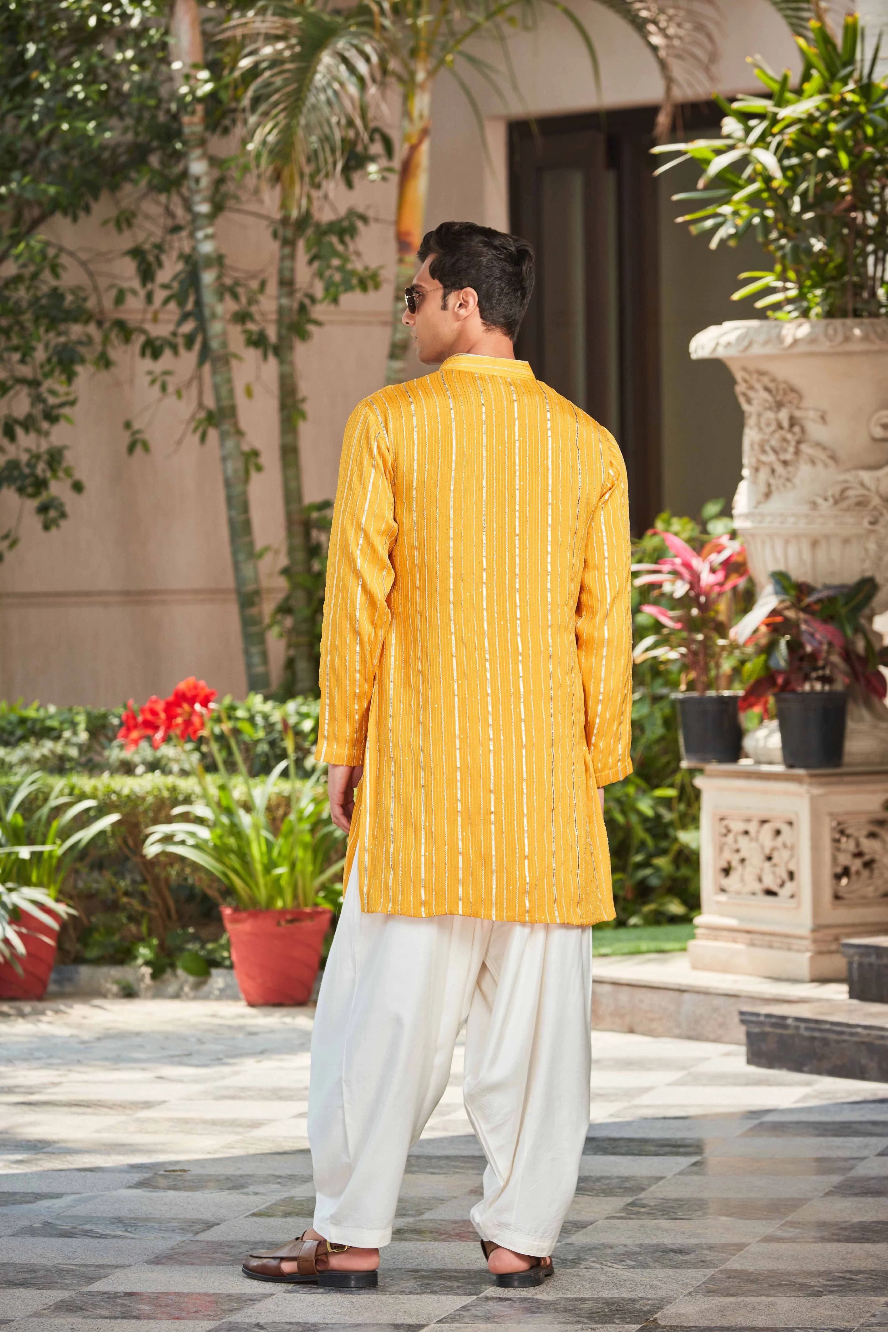 Nireka Kurta With Salwar Set - Image 5