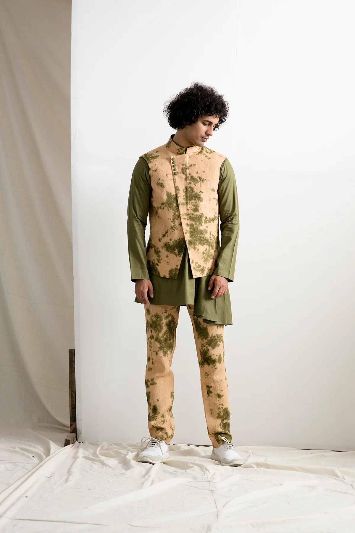 NOVA - TIE & DYE ASYMMETRIC JACKET WITH GREEN KURTA SET