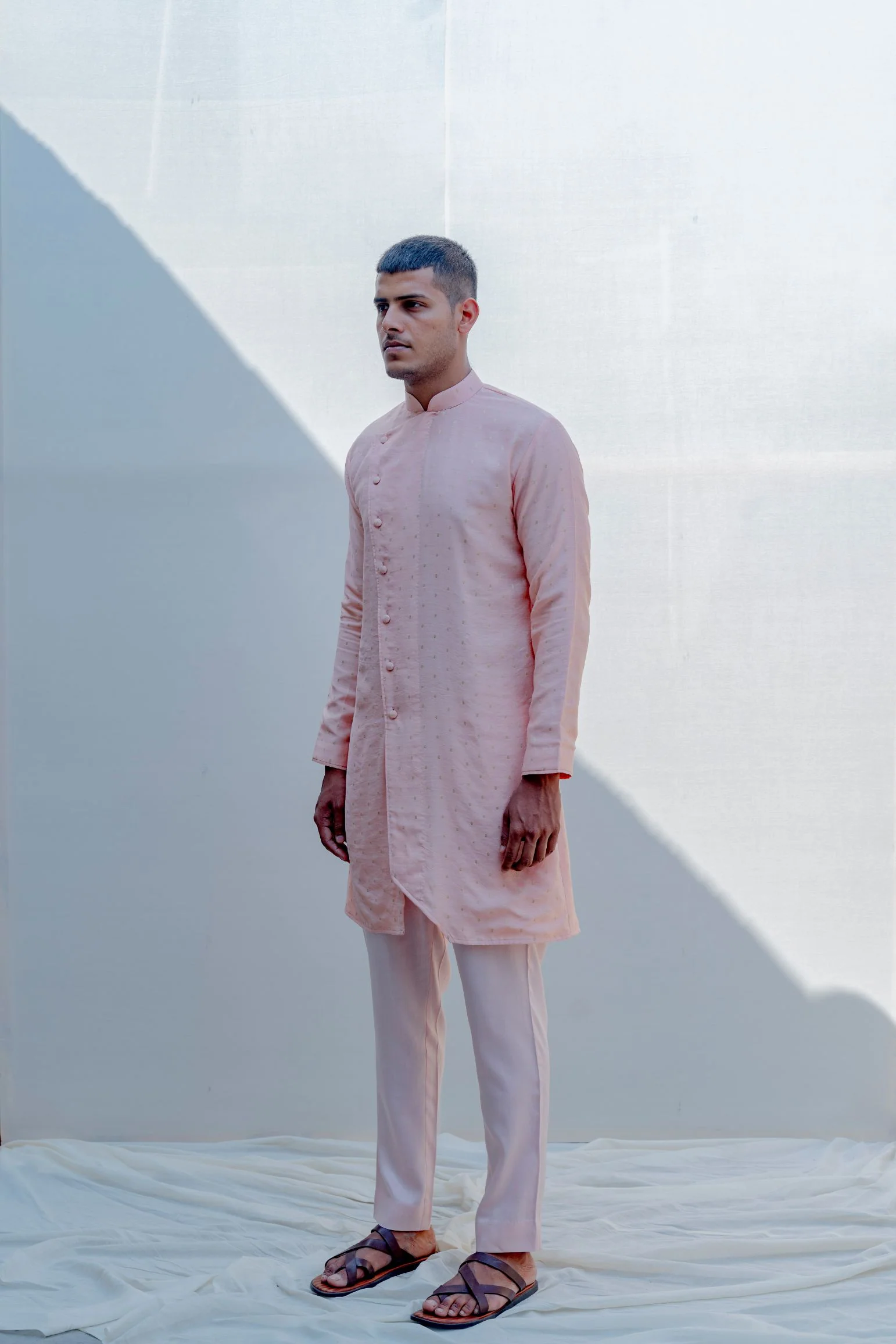Sinti- Peach Asymmetric Kurta Set - Image 3