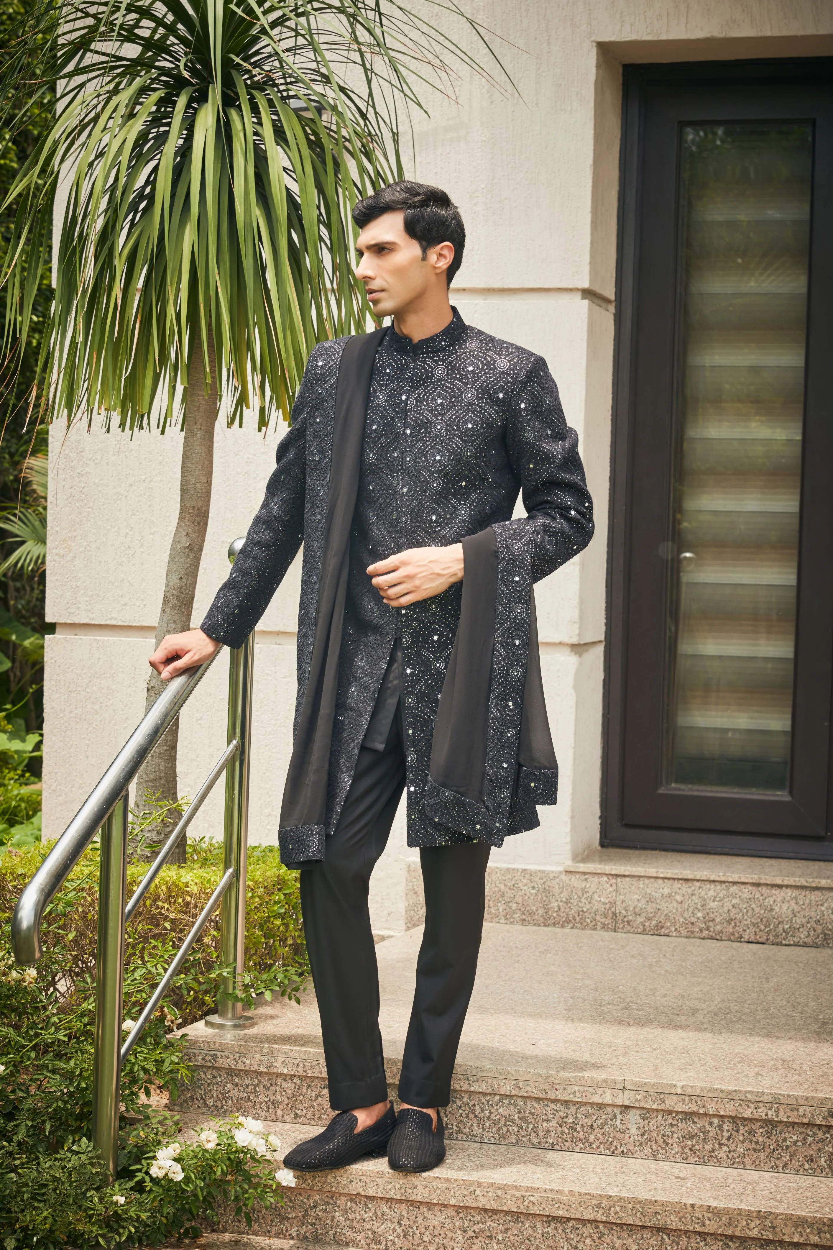 Varnit Sherwani Set - Image 5