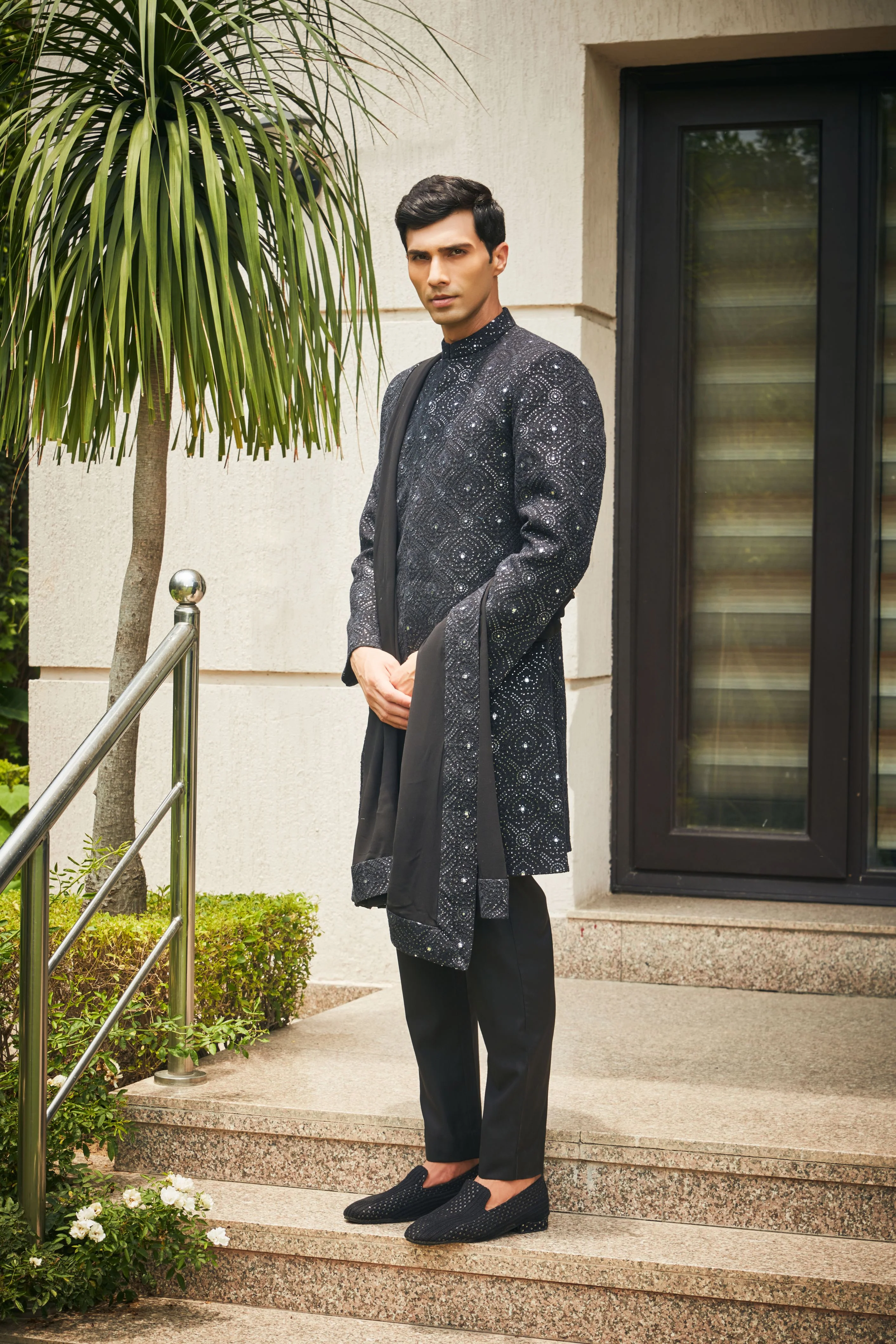 Varnit Sherwani Set - Image 7