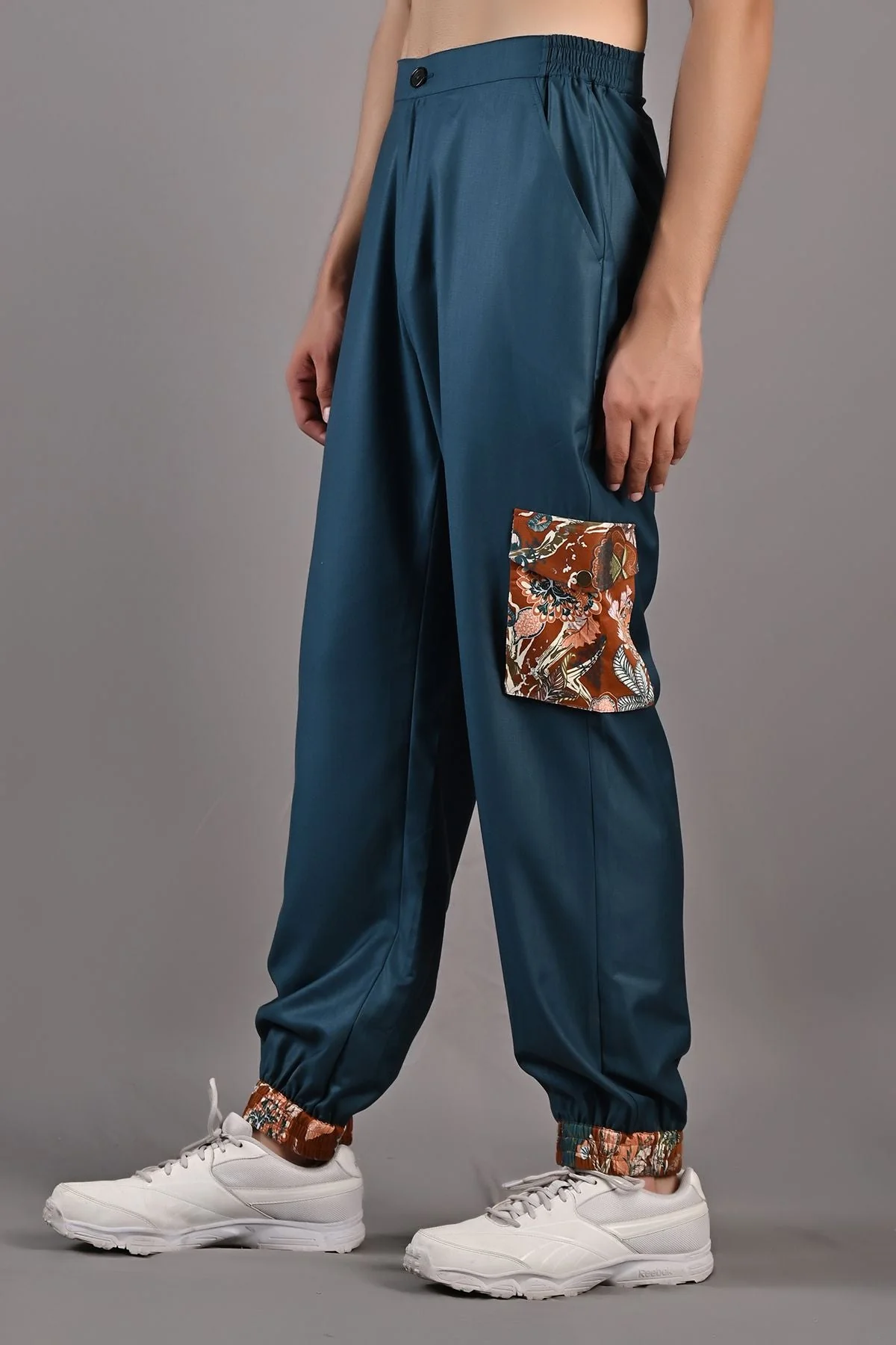 VIVENDEL - MAROON & MULTI PRINTED BOMBER JACKET WITH TEAL GREEN JOGGERS SET - Image 7