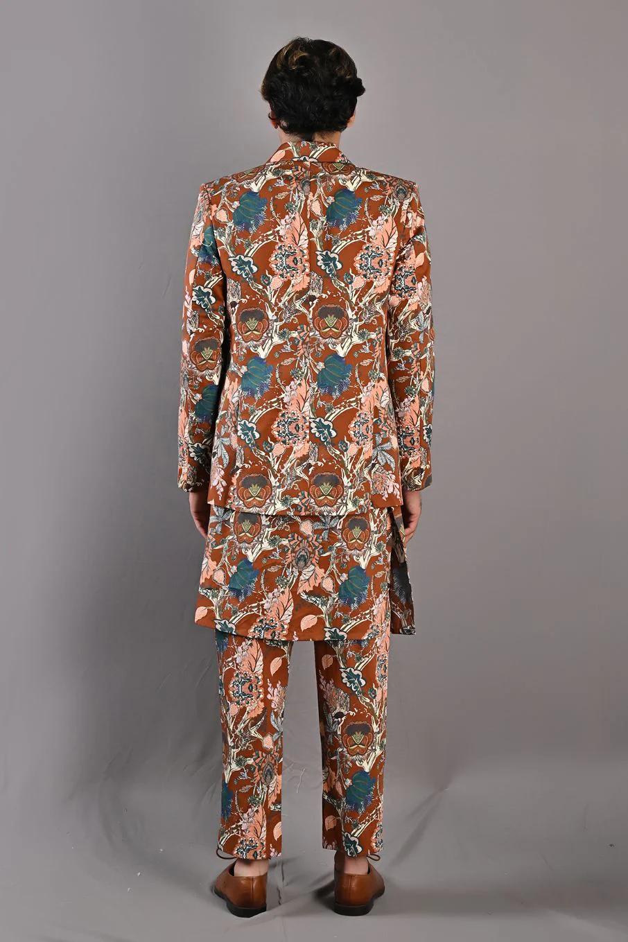 Watson - Maroon & Multi Printed Jacket With Kurta & Pant Set - Image 4