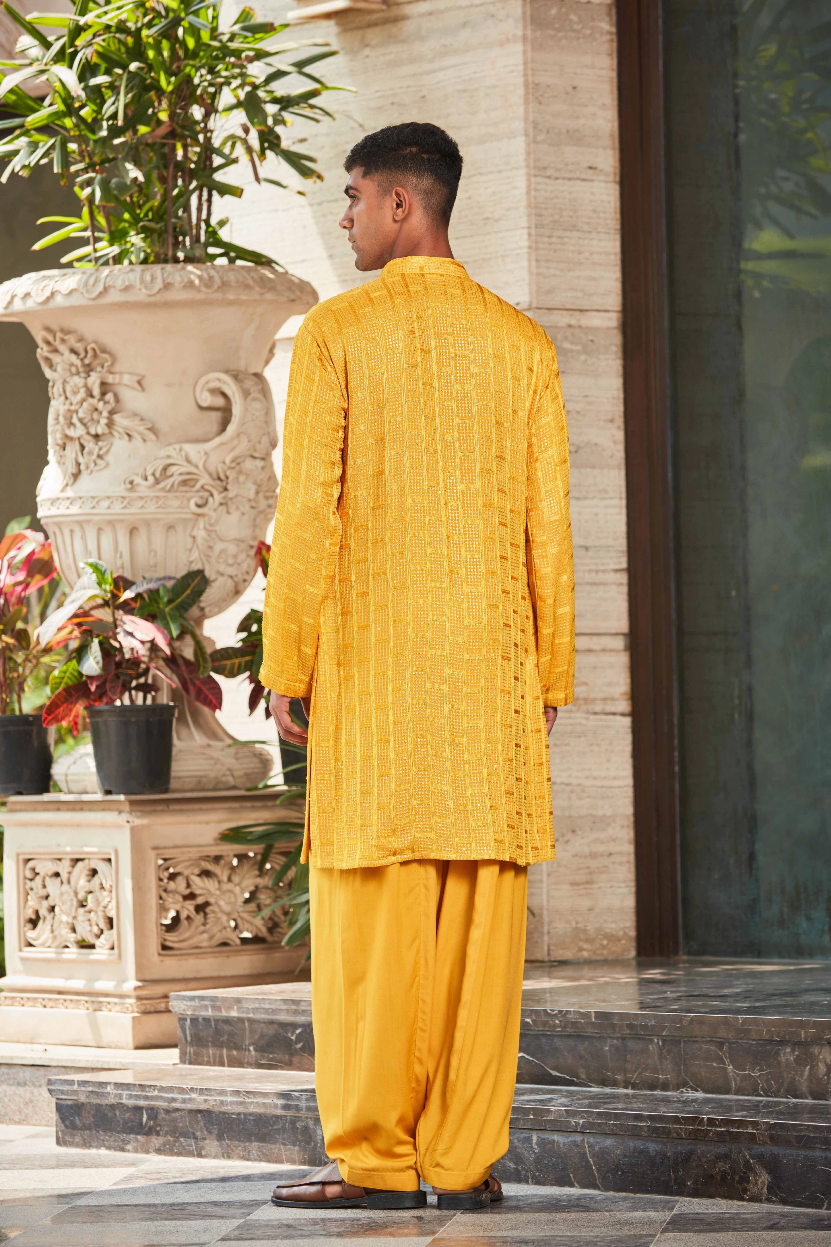 Yug Kurta Set - Image 4