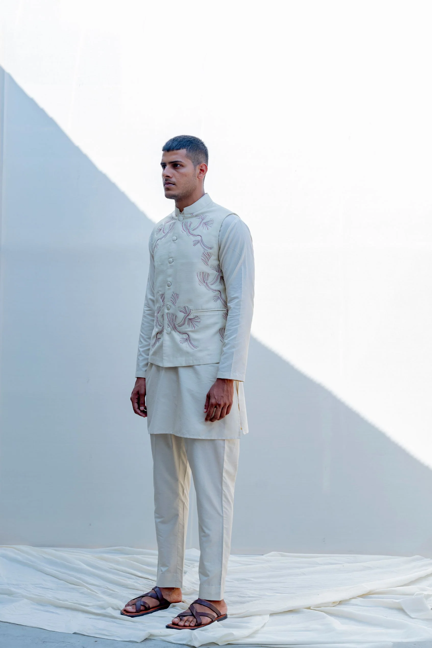 Zingaro- Off White Overlapped Cross Embroidered Jacket With Kurta Set - Image 3