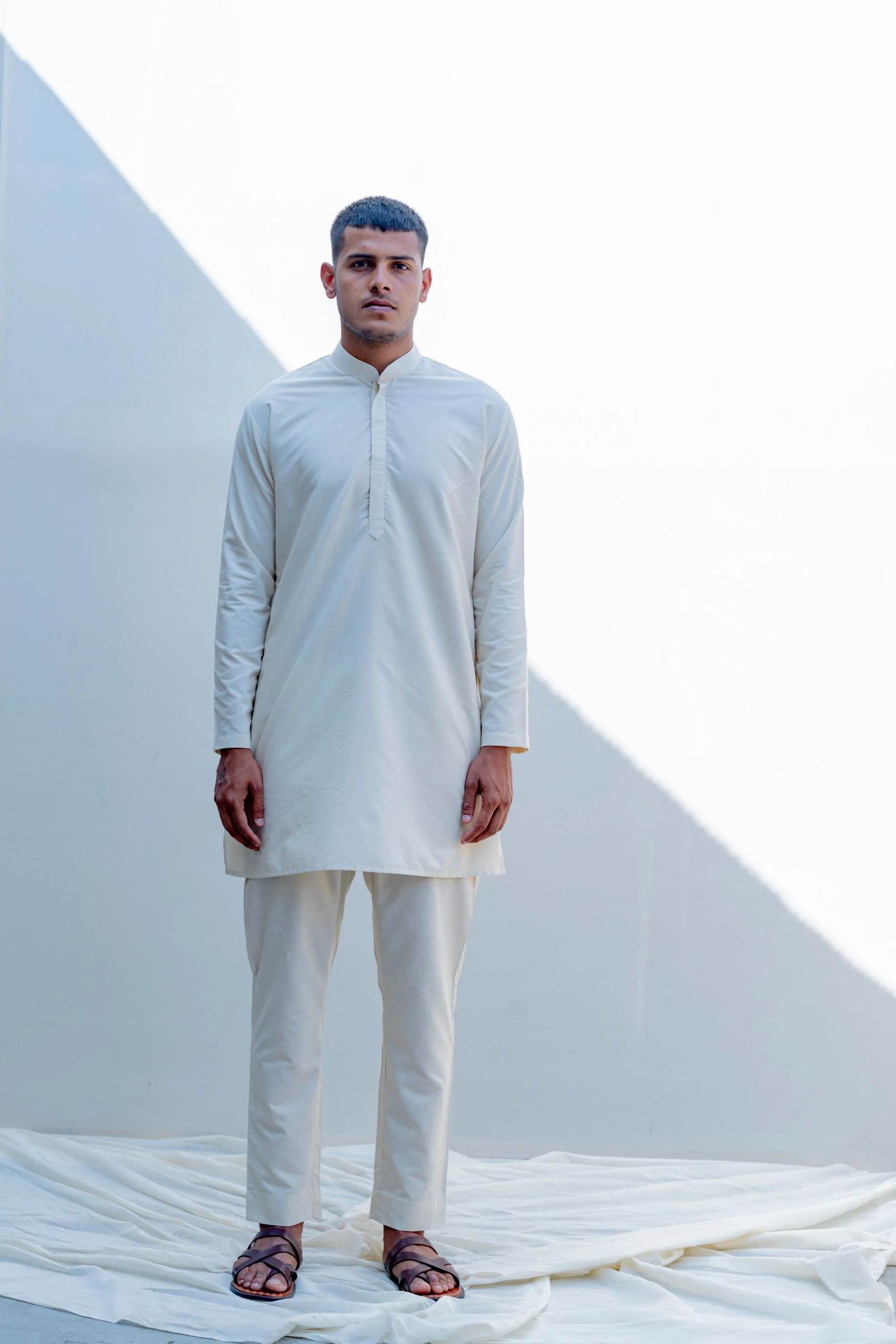 Zingaro- Off White Overlapped Cross Embroidered Jacket With Kurta Set - Image 4